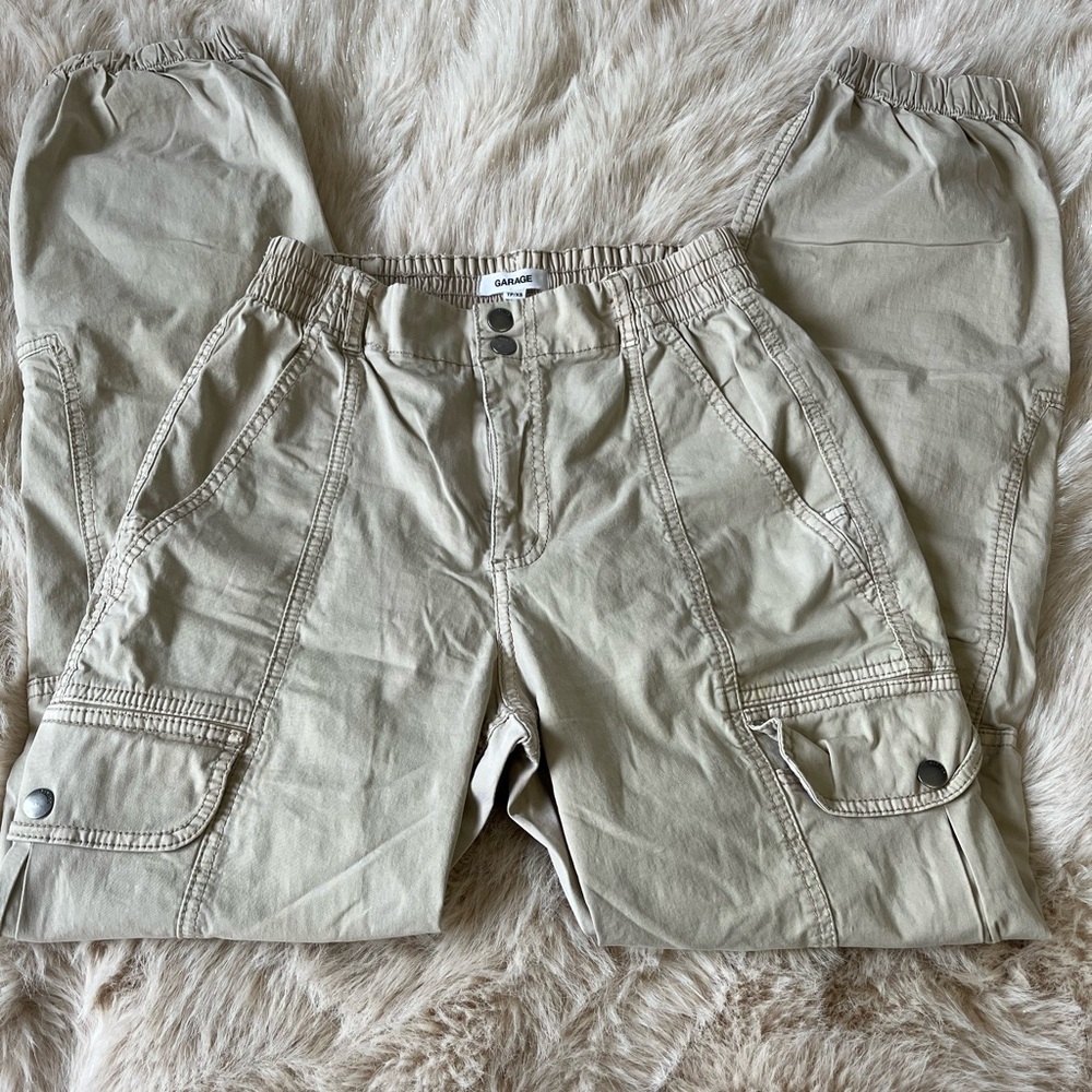 Garage Beige Buttoned Pants